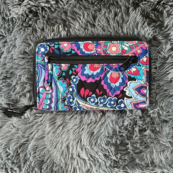 Vera Bradley Wallet - Picture 2 of 7